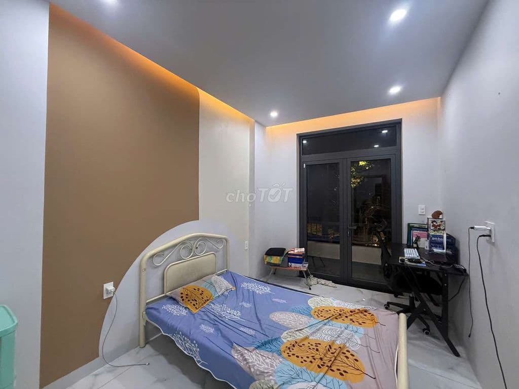 BÁN NHÀ 3 TẦNG ĐƯỜNG MAN THIỆN, HIỆP PHÚ Q9, HẺM XE HƠI, NGAY CHỢ ĐÊM - Ảnh 3