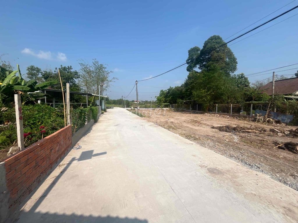 ĐẤT FULL THỔ CƯ NGANG LỚN 8M NGAY TRUNG TÂM TÂN AN HỘI GIÁ MỀM