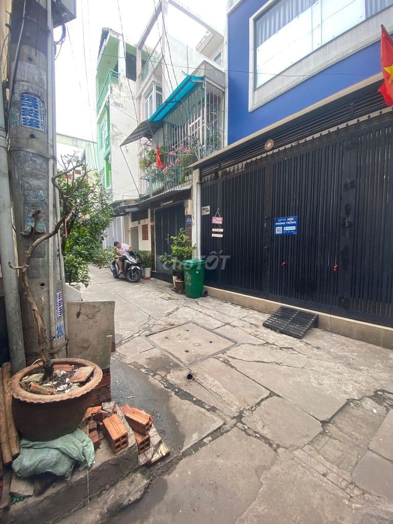 Bán nhà nát đường Vạn Kiếp, hẻm ô tô đỗ cửa