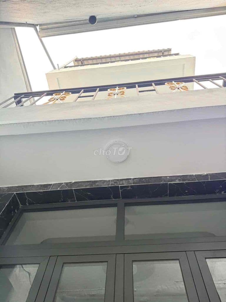 chính chủ bán gấp nhà hẻm 585 Nguyễn Thị Thập Ftân Hưng Quận 7