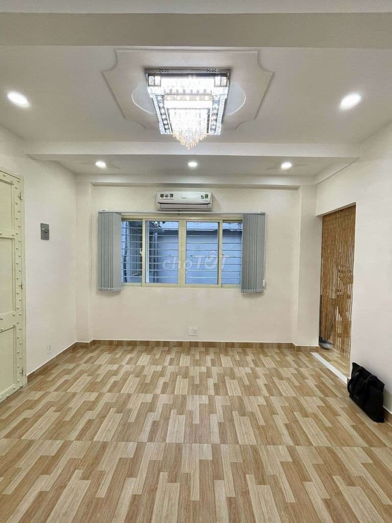 CĂN HỘ MẶT TIỀN TRẦN HƯNG ĐẠO Q5(GIÁP Q1)- 75M2-3PN -LẦU 4 THANG MÁY