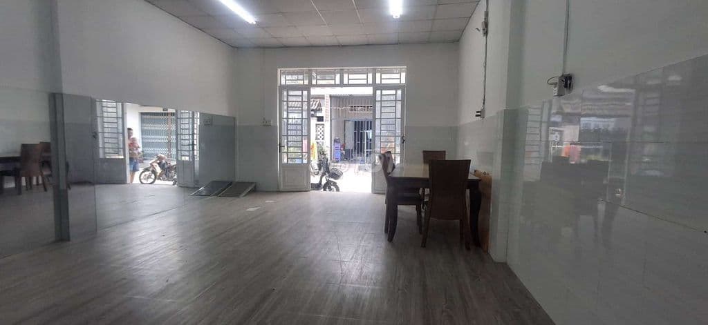 7.2 TỶ SỞ HỮU MẶT TIỀN KINH DOANH THỦ ĐỨC – NGANG HƠN 5M,BVUB,,BX MĐ