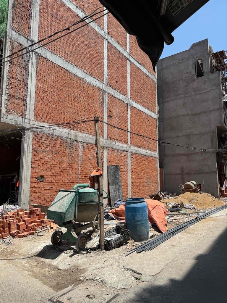 BÁN Lô ĐẤT GÓC quận TÂN PHÚ: 1 mặt hẻm Xe Hơi,1 mặt hẻm nhỏ. 5,2mx14m. - Ảnh 3