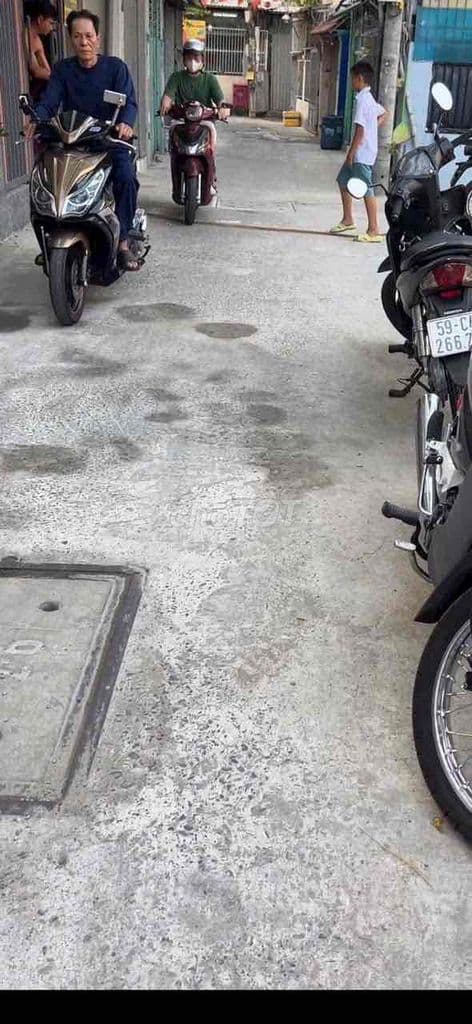 Bán lô đất chính chủ sổ sạch vuông vức khu dân cư hiện hữu - Ảnh 3