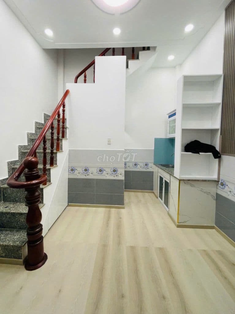 Bán Nhà Q12 Gần Chợ Hiệp Thành 4x5m Điện riêng, nước máy về Ở Ngay