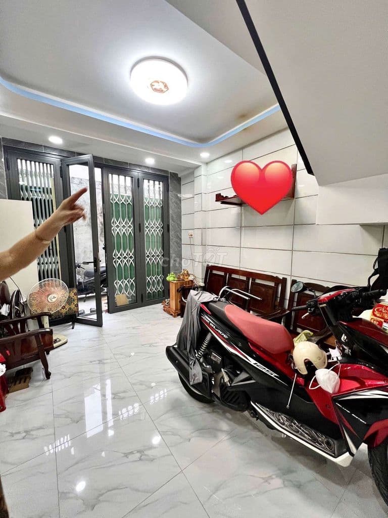 HXH Hóa BÌNH, SÁT ĐẦM SEN 3 tầng SHR Chính Chủ - Ảnh 2