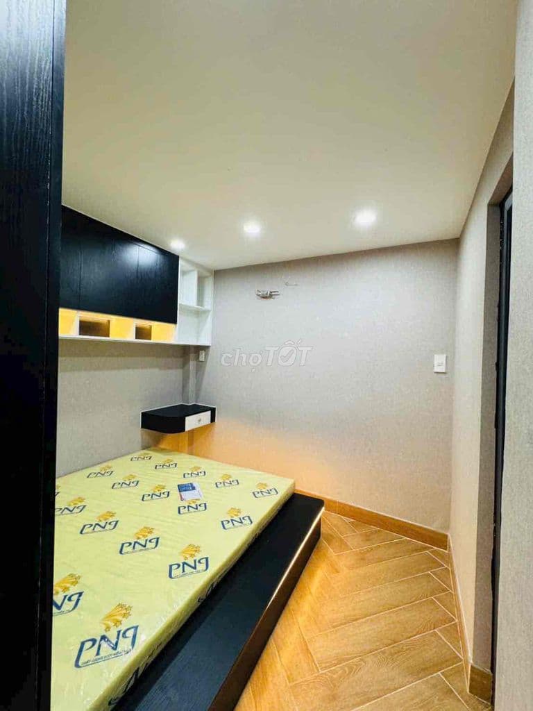 nhà nguyễn kiệm ngay CV gia định gần sân bay. 1 lầu 2 pn 2 tolet. SHR - Ảnh 2