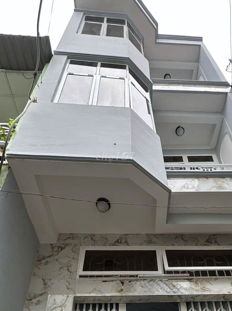 Nhà đẹp ở ngay TT Q3 - 4 tầng BTCT, pháp lý chuẩn, nhỉnh 4T(TL)