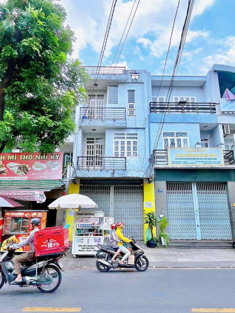 NHÀ MẶT TIỀN TÂN QUÝ, ĐOẠN ĐẸP