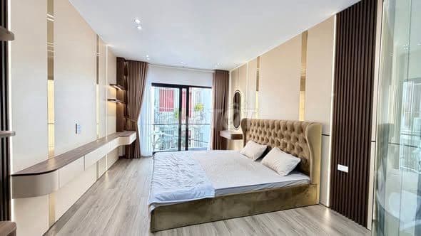 bán nhà 6 tầng Long Biên cận Vinhomes - Ảnh 2