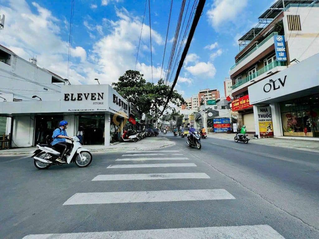 CỰC HIẾM LÔ ĐẤT HXH GẦN VINCOM - SÁT TÔ VĨNH DIỆN CƯ XÁ VƯỜN DÂU 80M2 - Ảnh 3