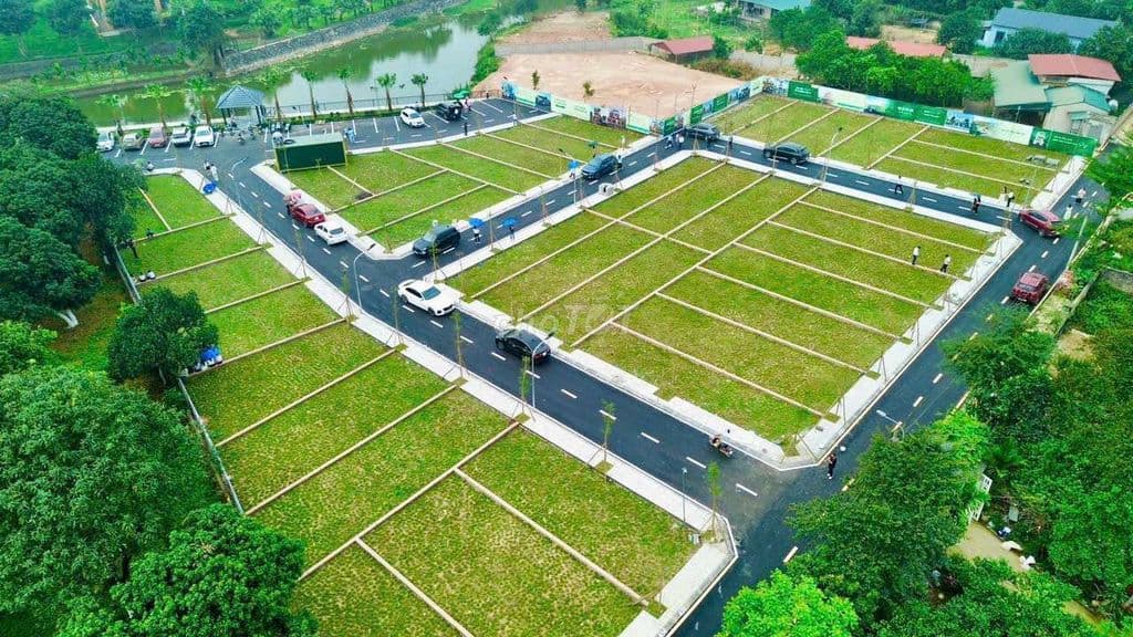 BÁN LÔ ĐẤT VIEW HỒ, HOÀ LẠC, 2 Ô TÔ TRÁNH 100M, MT 6M, 3 TỶ, HOÀ LẠC