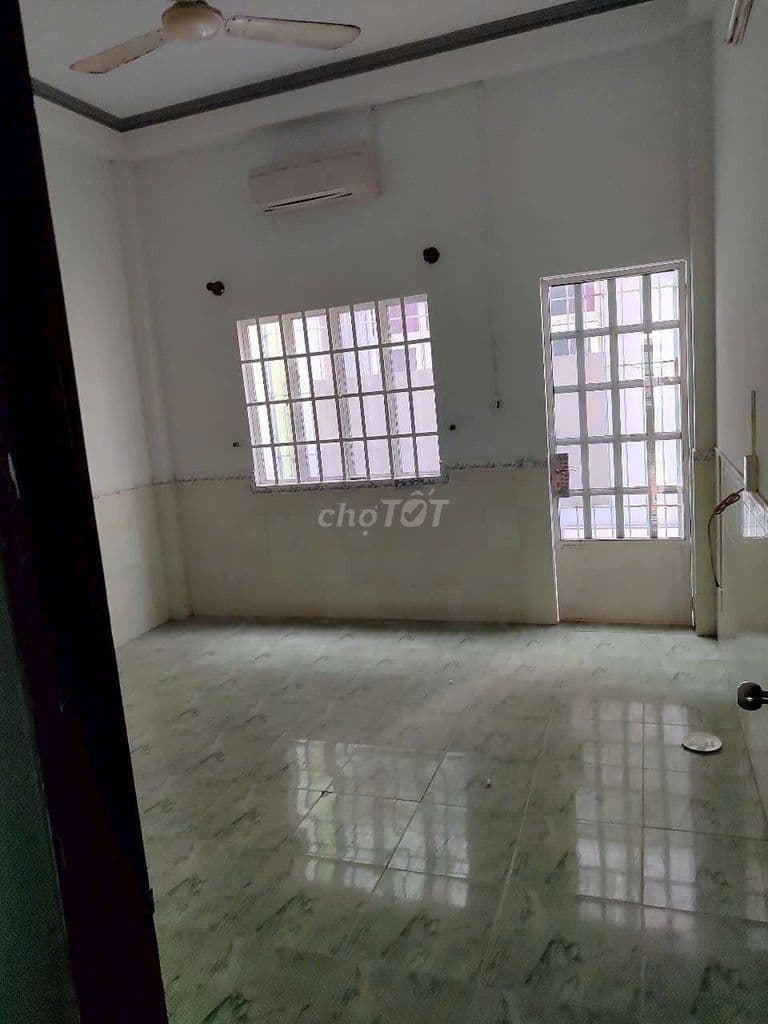 Bán nhà KDC Bình Phú 4x18.5 3 lầu hoàn công đầy đủ - Ảnh 3
