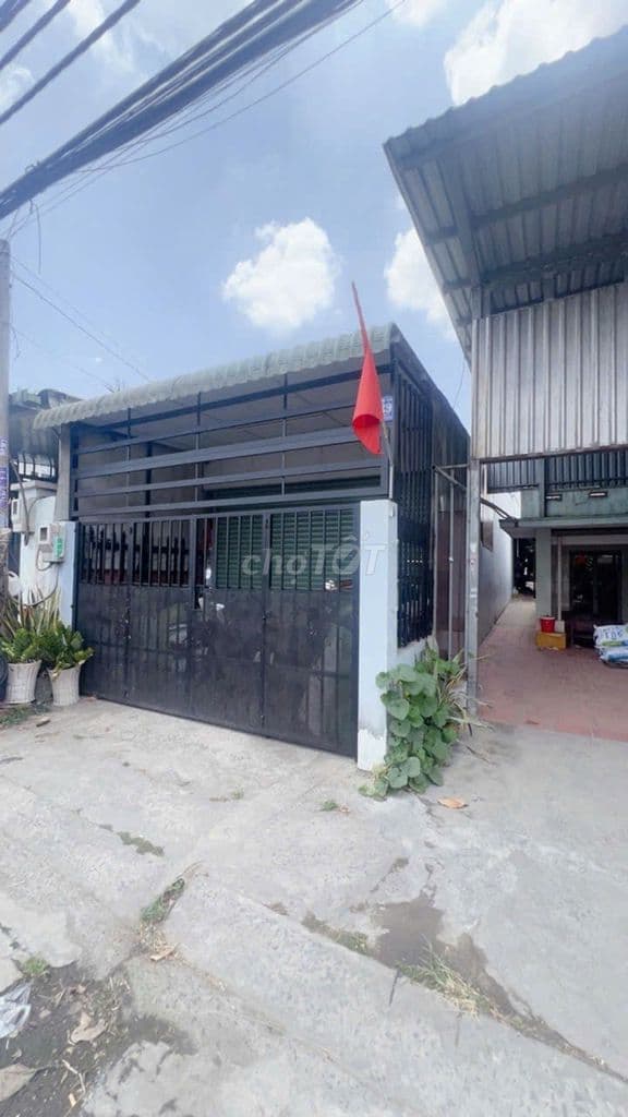 💥🏠 NHÀ HẺM ĐƯỜNG XUÂN THỚI THƯỢNG- DT4M X 37M - NHỈNH 5 TỶ.
