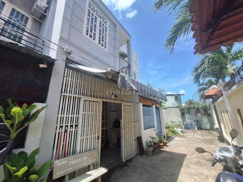 Bán nhà 4x11 đg Lê Văn Lương Nhà Bè ngay công an xã hiệp phước