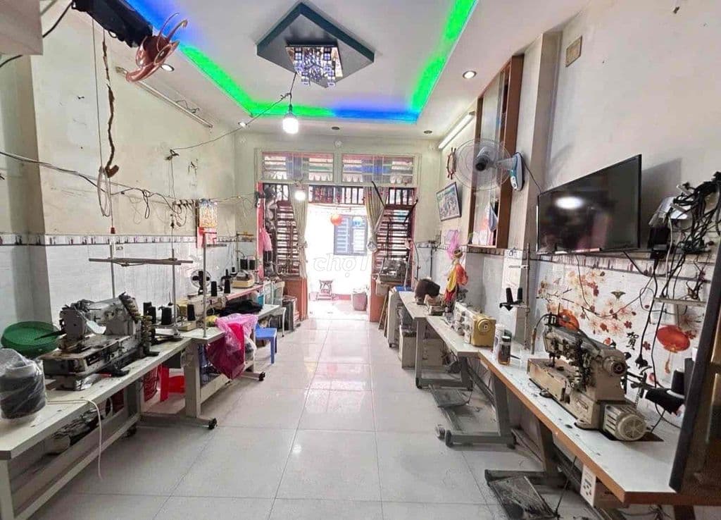 NHÀ HẺM XE TẢI THÔNG-MINH PHỤNG-3 TẦNG BTCT-45m2-NHỈNH 7 TỶ