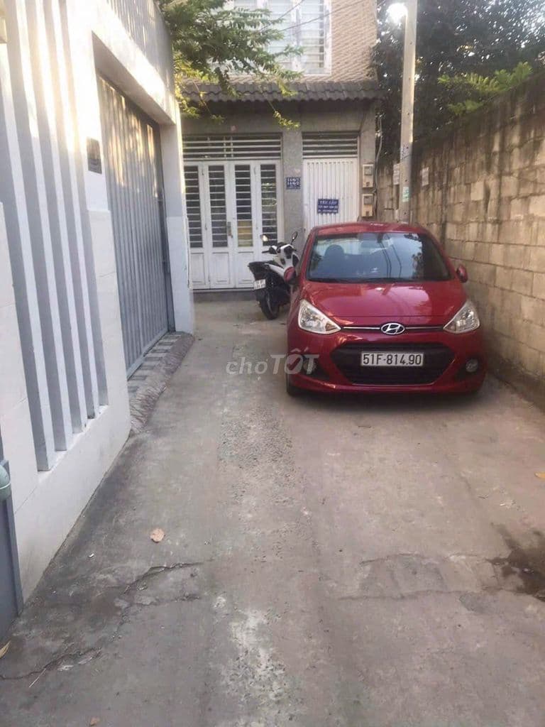 Bán nhà ở kèm khu trọ đang cho thuê full