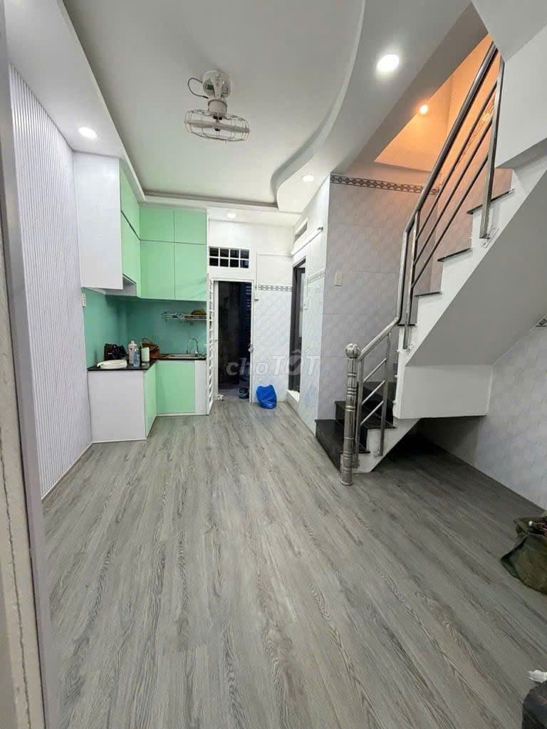 Hơn 2 Tỷ xíu Khu Bàu Cát Tân Bình , 16m2 , 2PN 2WC Ở Liền , 2 Mặt Hẻm