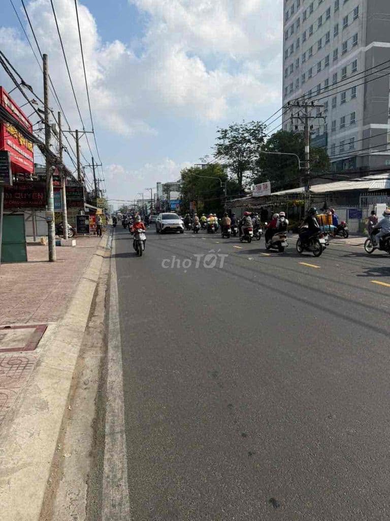 Nhà Bán Mặt Tiền Quốc Lộ 50 , gần ngã tư Nguyễn Văn Linh - Ảnh 2