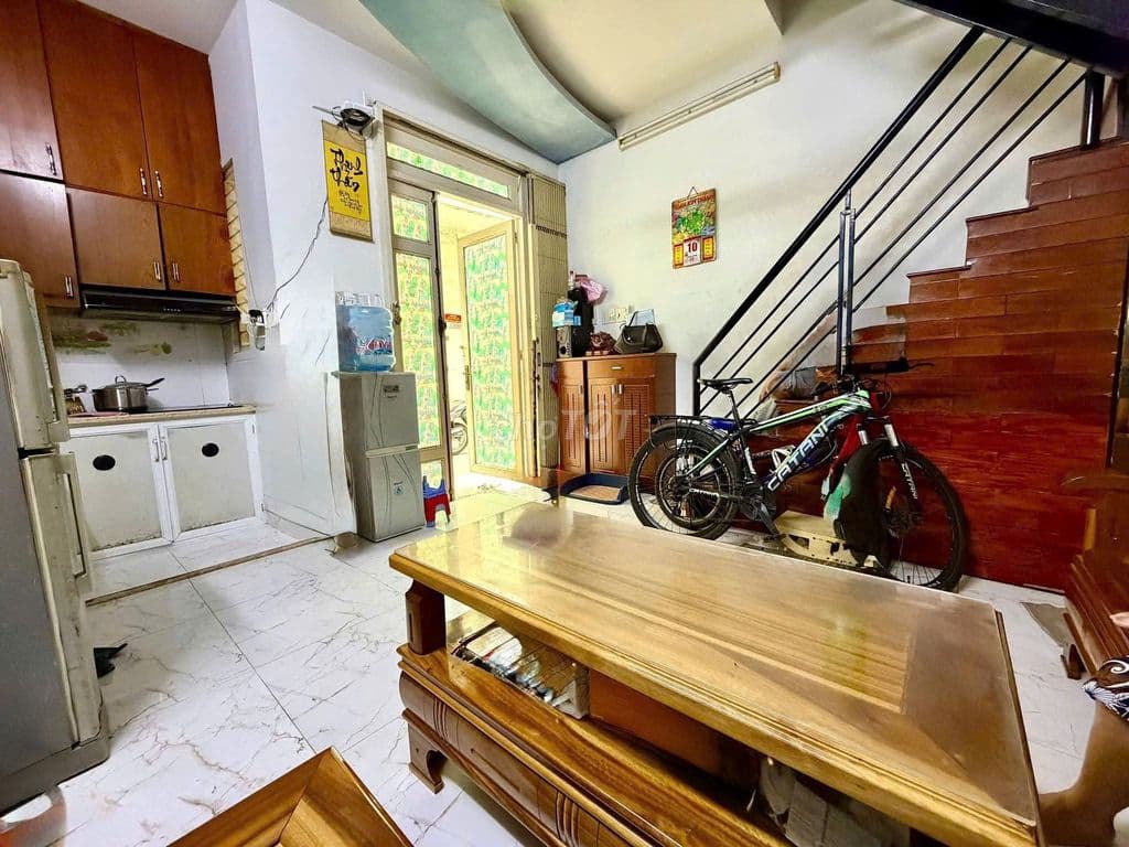 Nhà 4 tầng Trường Chinh, P.13, Tân BÌnh. Ô tô đỗ cửa. - Ảnh 2