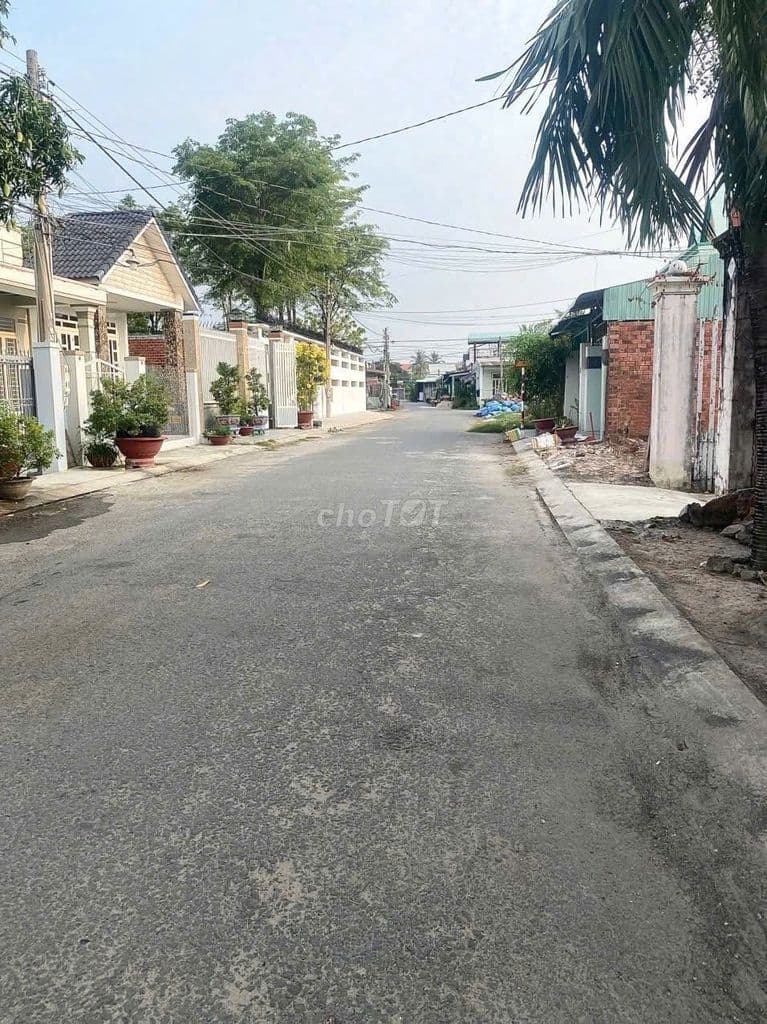 Bán gấp lô đất đường Ba Sa 135m2(5x27)giá 1tỷ250 xã Phước Hiệp Củ Chi - Ảnh 2