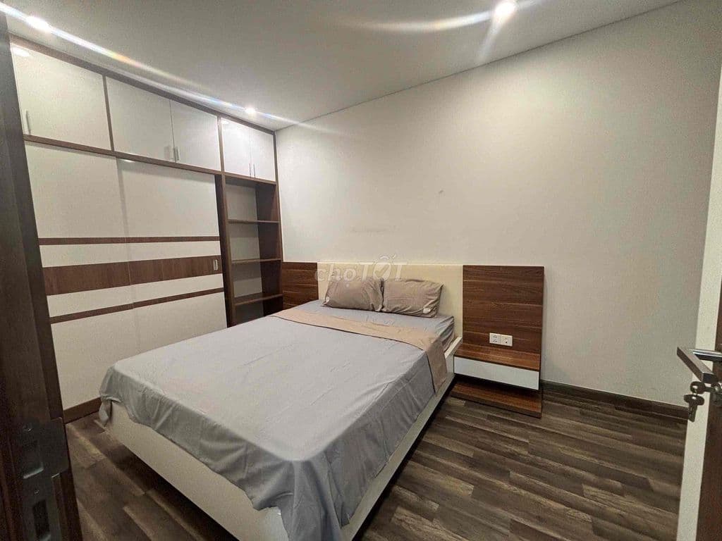 Bán căn hộ 2PN 2WC 86m2 đã có sổ vĩnh viễn tại Hado Centrosa Quận 10