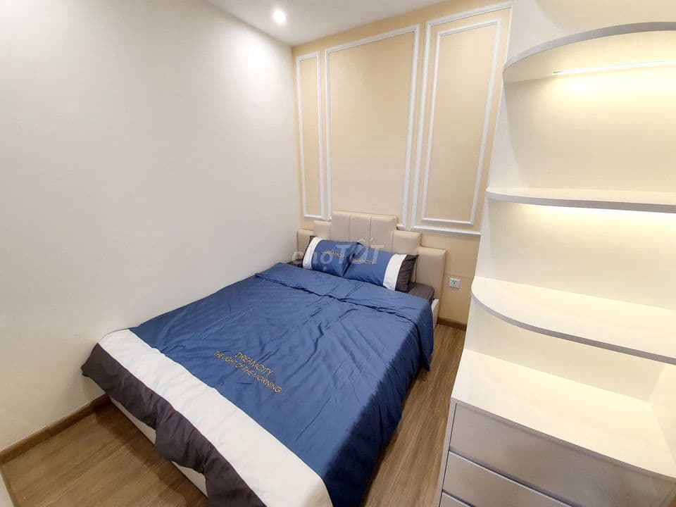Cần bán nhanh căn hộ 2n1vs tặng nội thất giá chỉ 3 tỷ 250tr - Ảnh 3