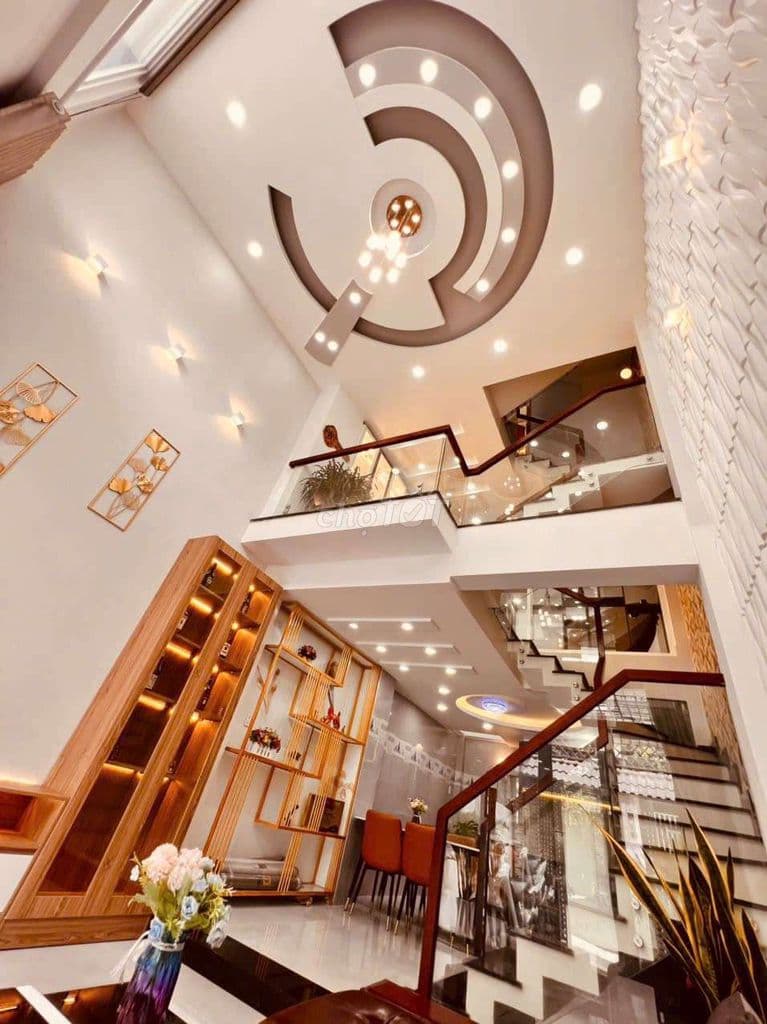BÁN NHÀ MẶT TIỀN ĐƯỜNG 5 TẦNG - Ảnh 2