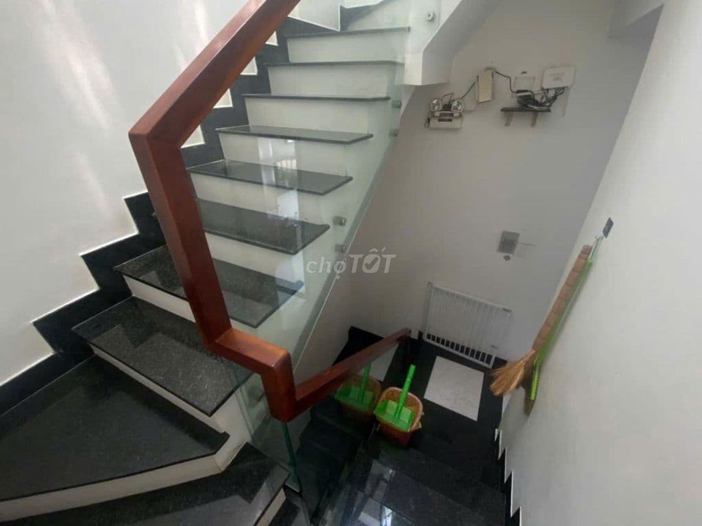 6 Tỷ - nhà Gò Vấp- HXH tới cửa, khu phân lô, nhà 5x11m, xây 4T bề thế - Ảnh 3