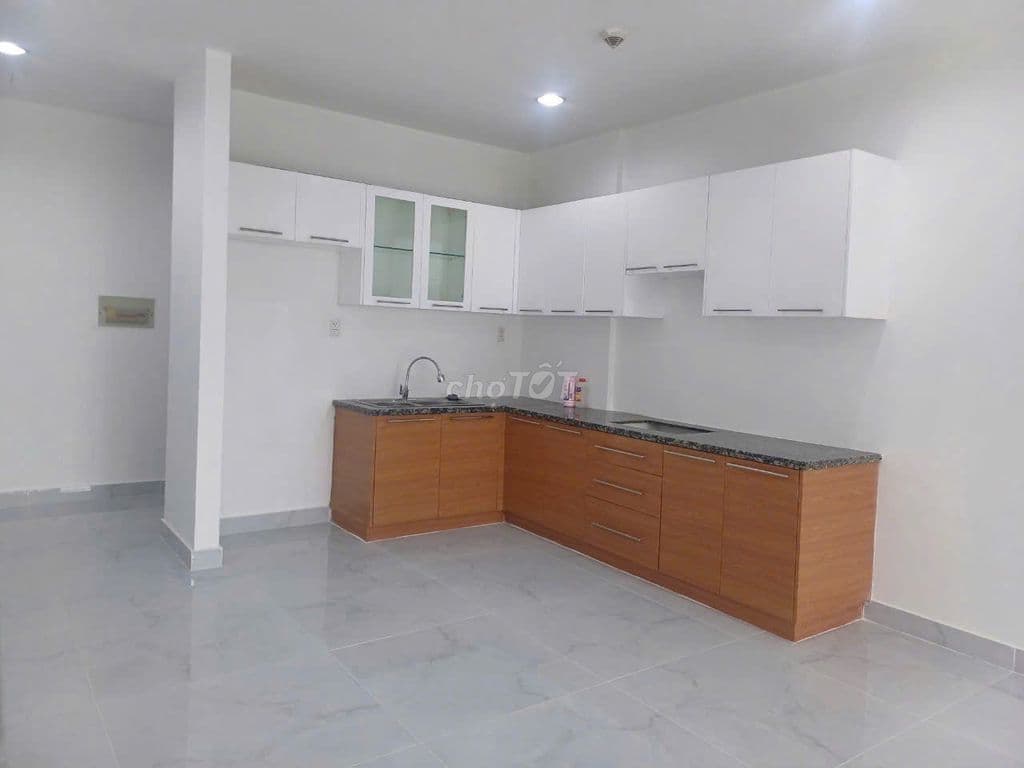 Cần bán căn hộ chung cư Carina Plaza, 2PN, nhà sửa lại đẹp,sổ hồng sẵn - Ảnh 3
