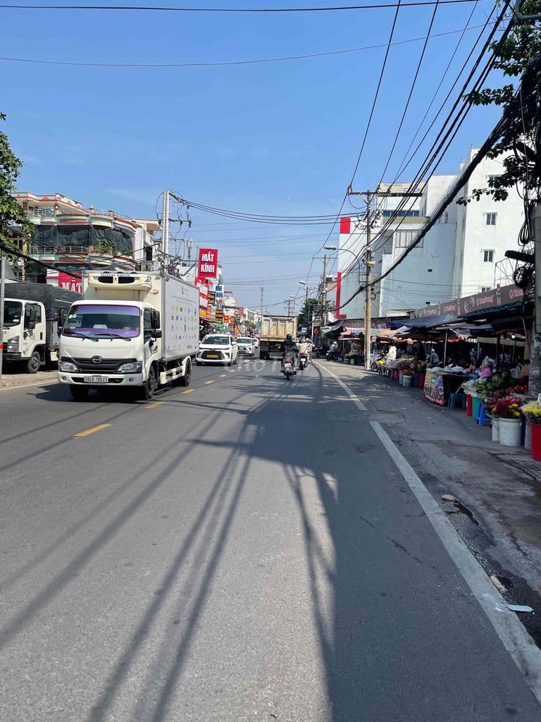 Mặt Tiền Đỗ Xuân Hợp, gần chợ Phước Long B quận 9 Dt: 285m giá 32 tỷ - Ảnh 3