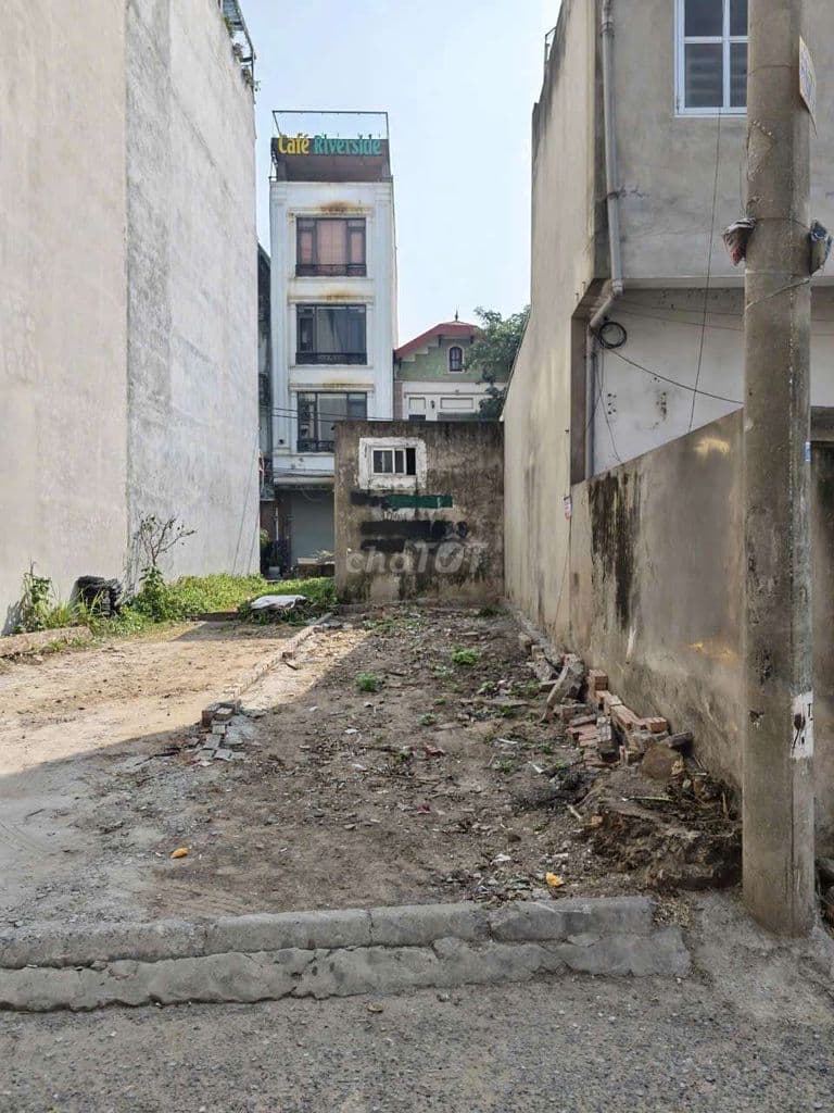 Bán đất Tổ 1 Tình Quang - Phường Việt Hưng - Hà Nội (ô tô vào đất)