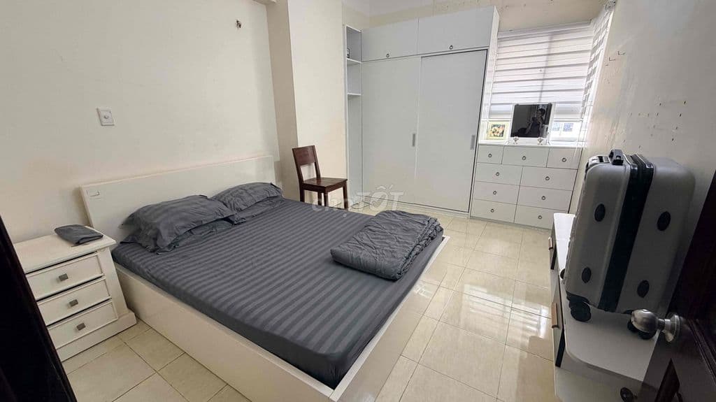 Căn hộ 2pn, sổ hồng riêng - Thương lượng