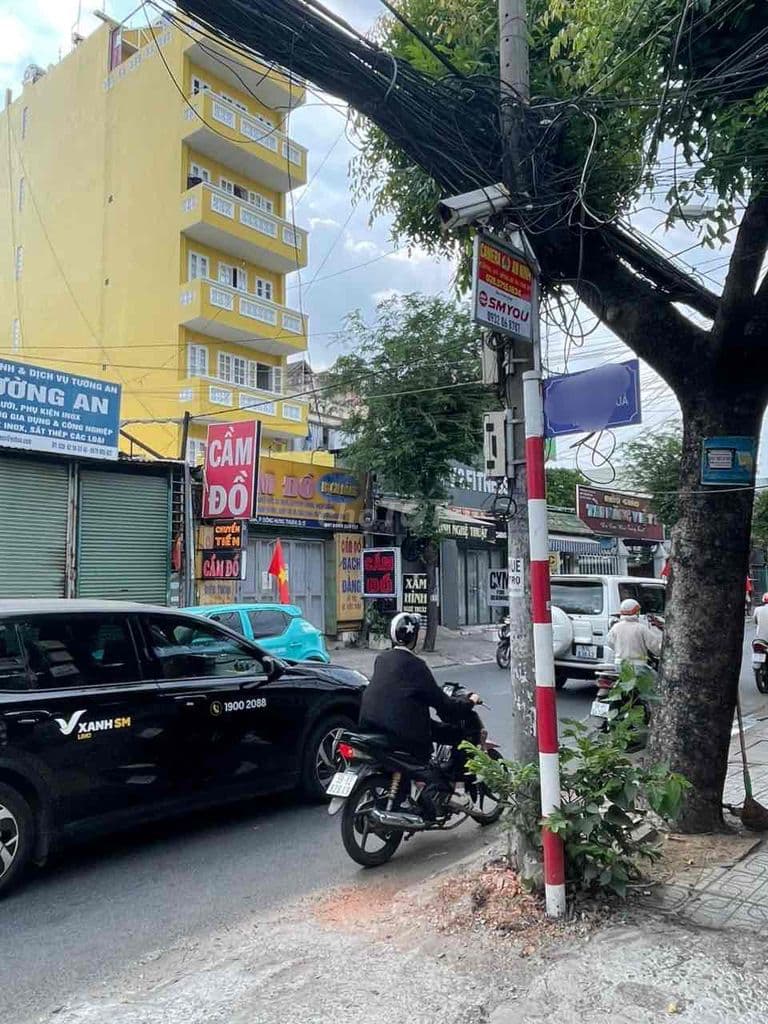 🔥 SIÊU PHẨM 2 TẦNG – SÁT MẶT TIỀN NGUYỄN VĂN QUÁ – CHỈ HƠN 5 TỶ 🔥