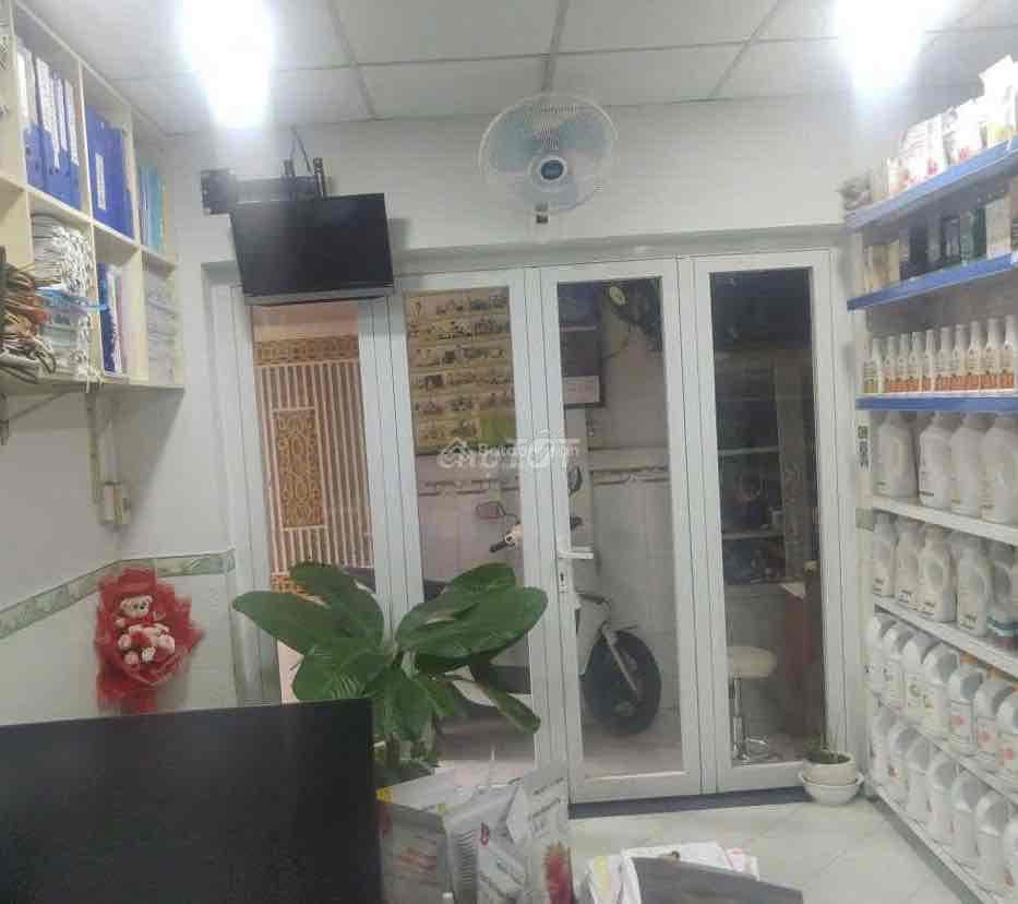 Nhà 2 tầng 30m2 đất Hẻm 134 Lý Chính Thắng quận 3 chỉ 4,2 tỷ - Ảnh 2