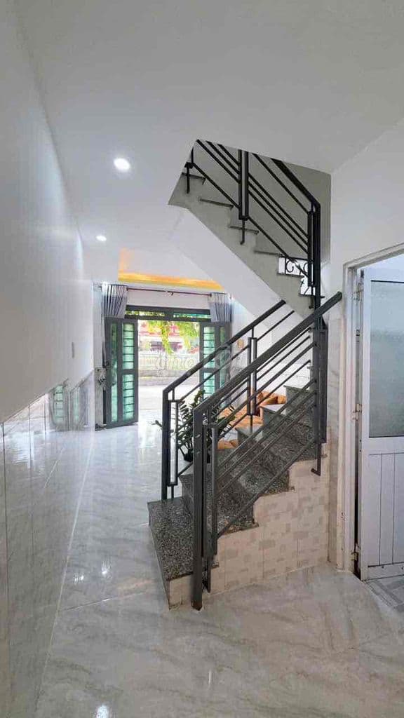 nhà mặt tiền oto tận cửa sát Chợ & Giáo Xứ Ba Thôn Ngã Tư Ga - Ảnh 3