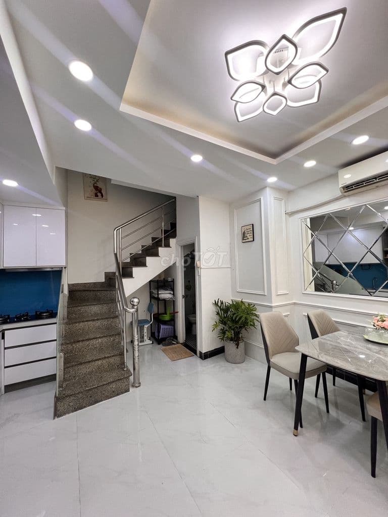 BÁN NHÀ HOÀNG VĂN THỤ P8 PHÚ NHUẬN HXH - 21M2(4.7X4.8) 5 TẦNG 5,9T TL