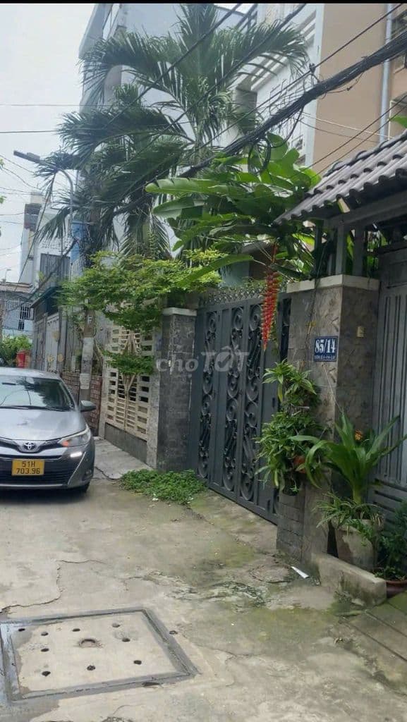 Nhà Cạnh Chợ Tân Trụ 30m2 Hẻm oto Cạnh Mặt Tiền Nhỉnh 2ty