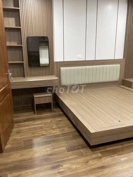 bán nhà Ngọc Hồi 42m 5T mới đẹp - Ảnh 2