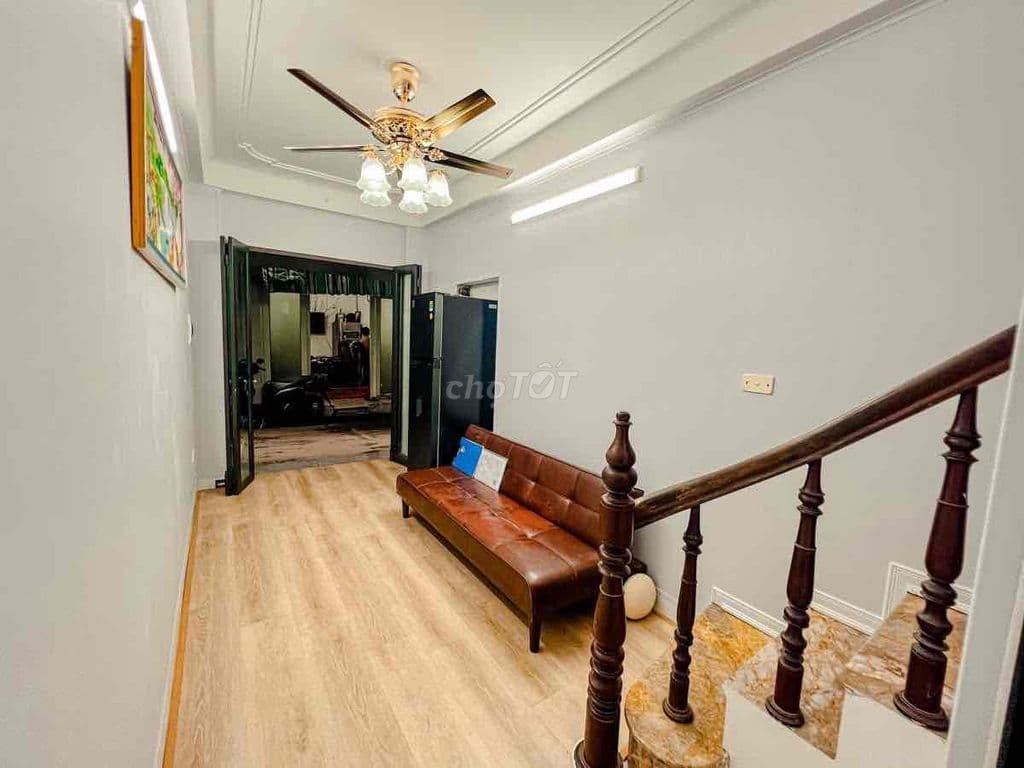 Lô góc phố Minh Khai nhà đẹp 25m2 x5T giá 4.8 tỷ sổ vuông đẹp thoáng - Ảnh 3