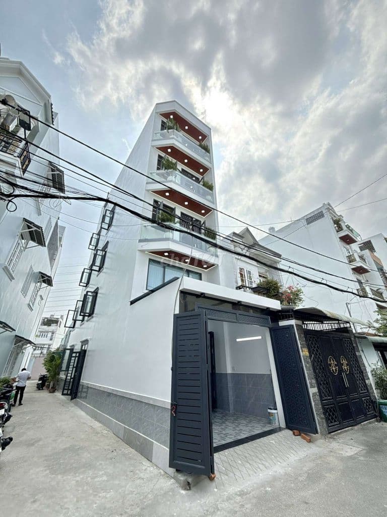 Siêu phẩm góc 2MT 4 Tầng Ô Thang Máy Hẻm thông 6m Đường TCH 10