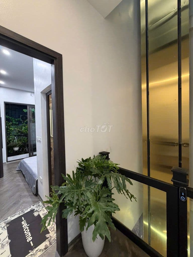 HOT ĐỐNG ĐA 5 TẦNG THANG MÁY 6P KK NGÕ RỘNG NỘI THẤT HIỆN ĐẠI Ở NGAY - Ảnh 2