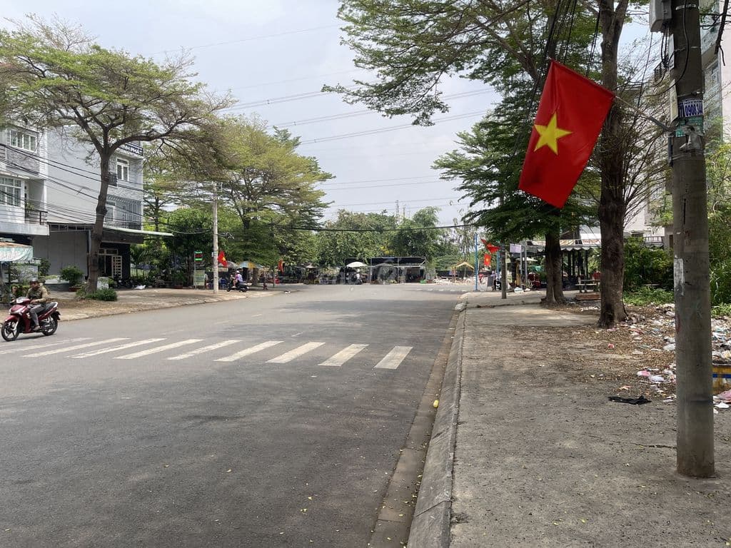 Sổ cá nhân mặt tiền 30m PTH - Hướng Đông nam tại KDC Phú lợi - Ảnh 3