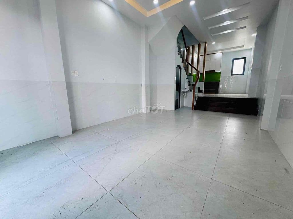 Nhà 3 Tầng 4PN – HXH -Nguyễn Văn Khối-GV – Nhỉnh 6 tỷ - Ảnh 3