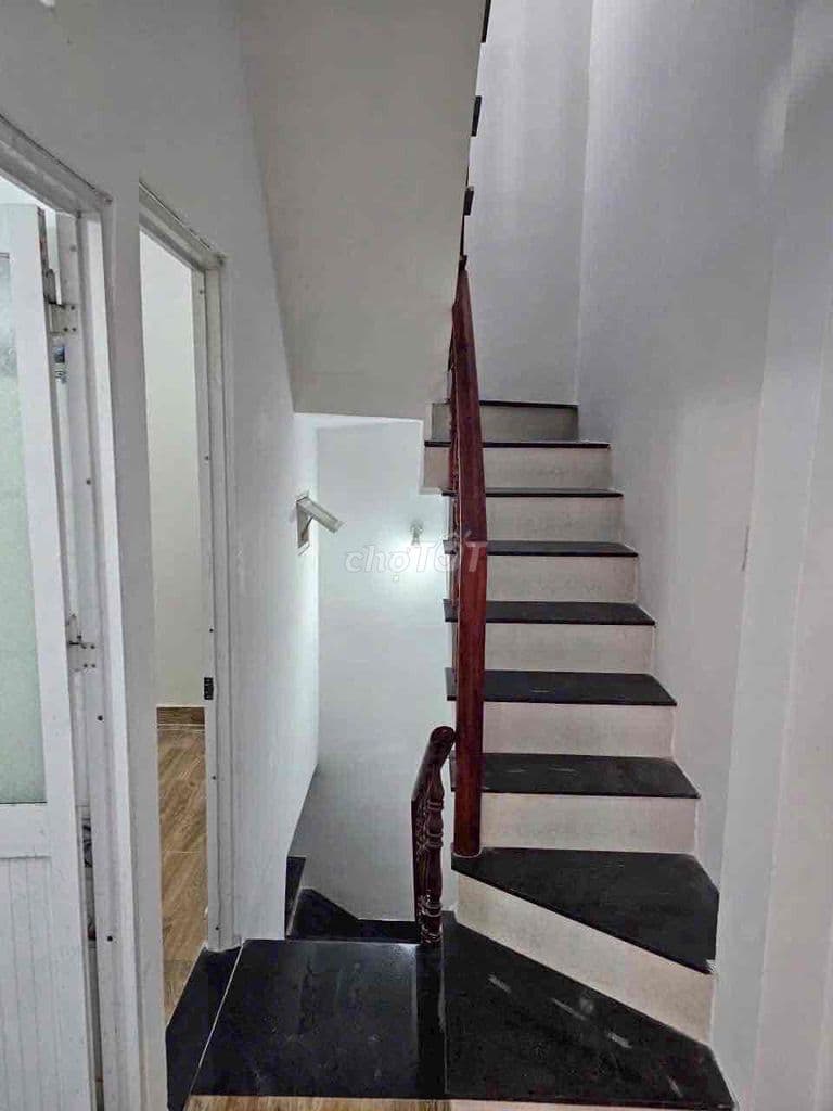 BÁN NHÀ TRỆT HAI LẦU GIÁ 1TY780 - Ảnh 2