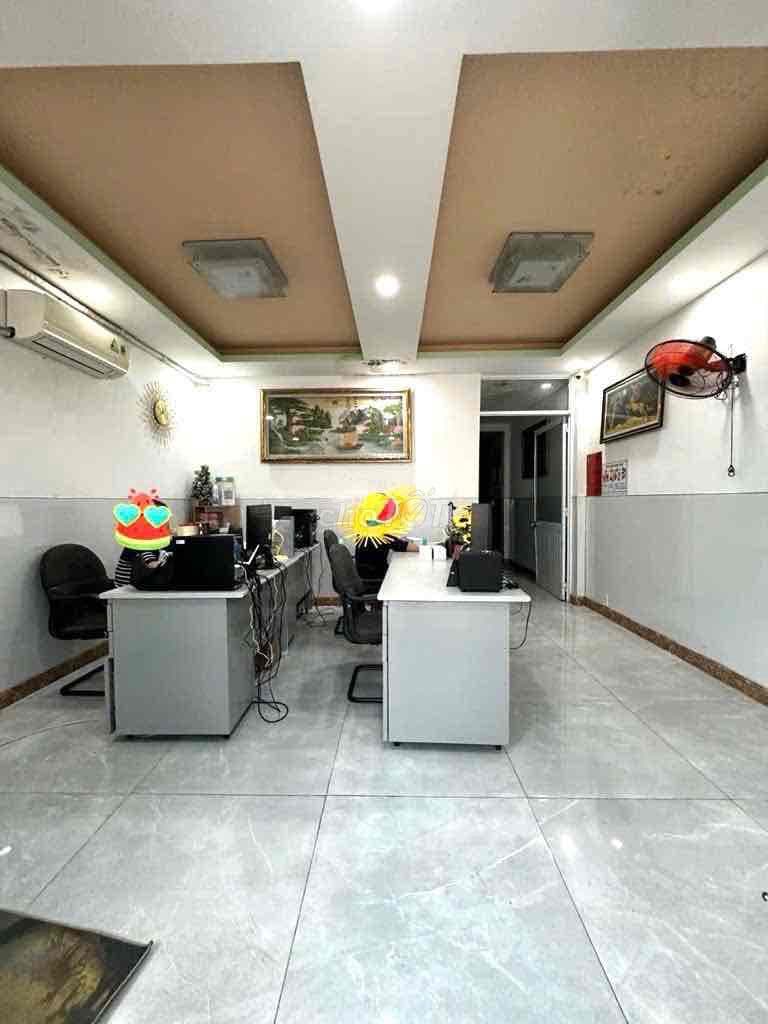 Hiếm - Bán Nhà 2 Tầng hẻm 5m Đường VƯỜN LÀI, 73m2, ngang gần 5m. - Ảnh 2