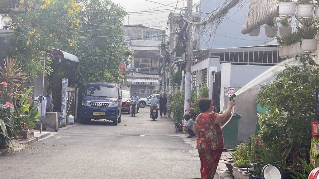 Bán nhà Trường Thọ, Thủ Đức- HXH- 243m2-full thổ cư- Dãy phòng trọ