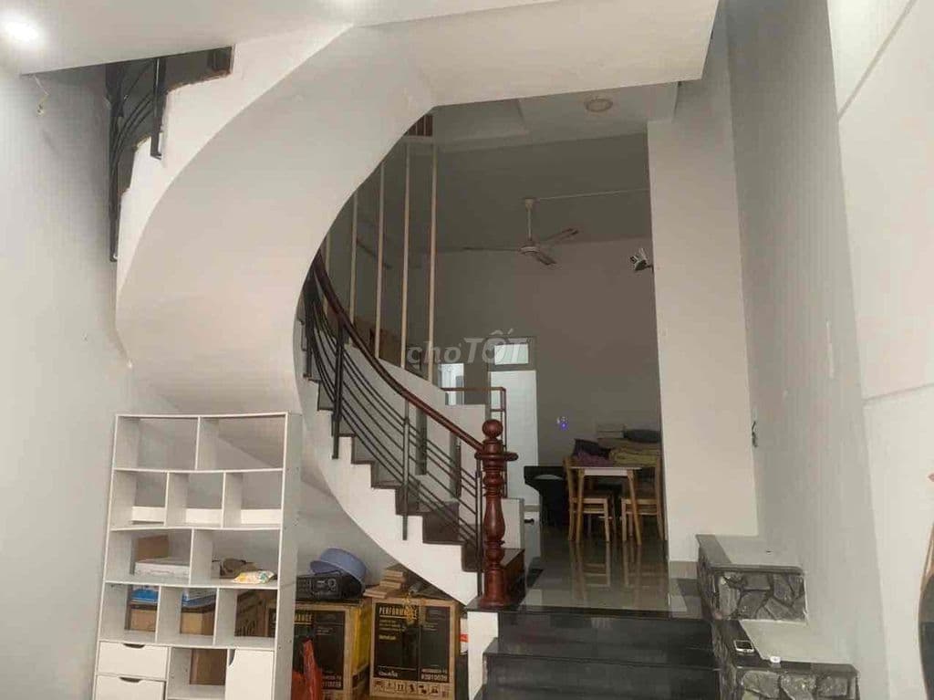 bán nhà mới giá 5 tỷ,4*14,2pn,2wc *** - Ảnh 2