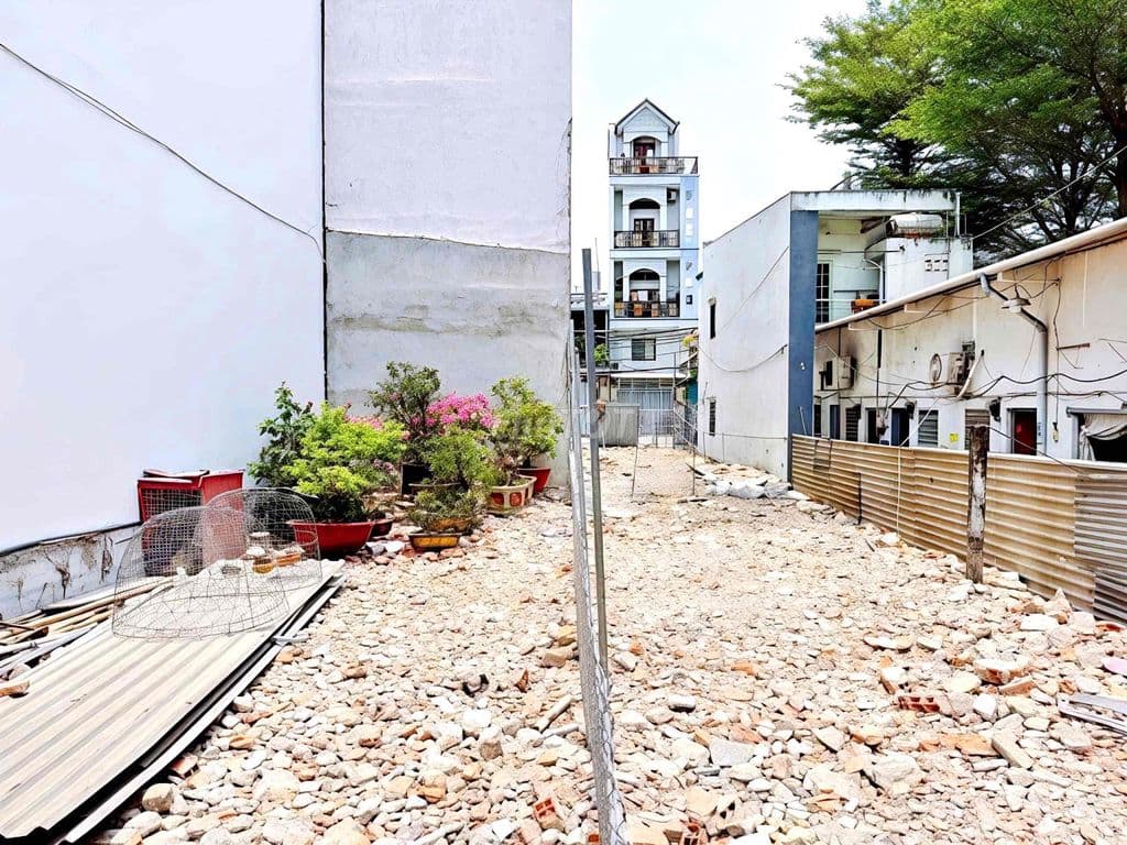 BÁN ĐẤT MẶT TIỀN PHẠM THỊ BA 4,3x15,5m P.PHÚ THUẬN QUẬN 7 GIÁ 10,5TỶ