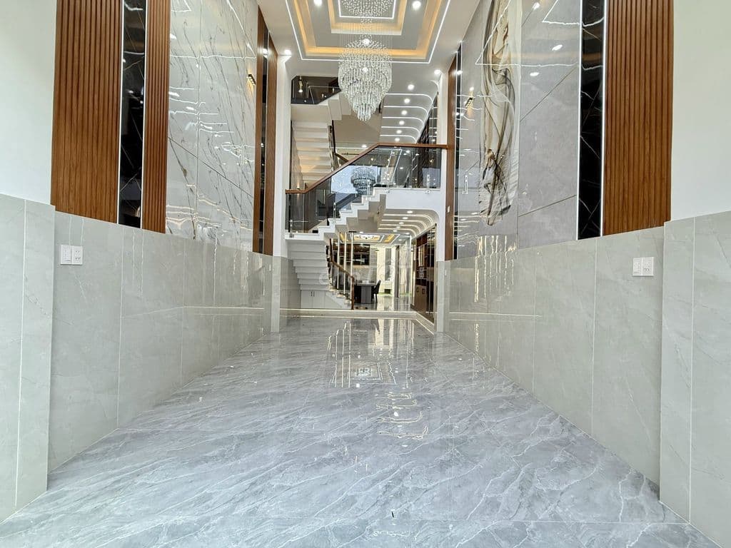 Siêu Phẩm 4 tầng Có Ô Chờ Thang Máy 1/ Trung Mỹ Tây 09 - Ảnh 3